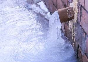 frozen gutter repair denver 2