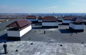 how do cool roofs work