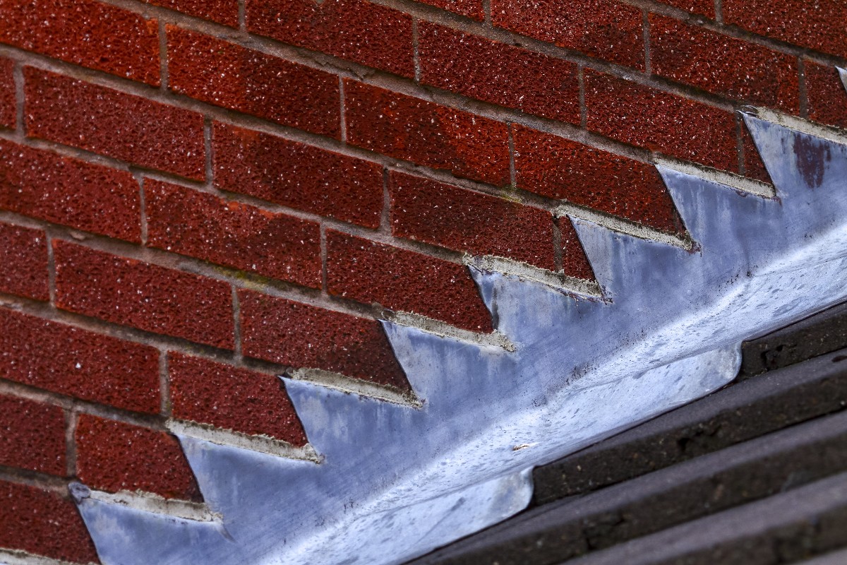 Step Flashing Roofing: What is It, and How to Install