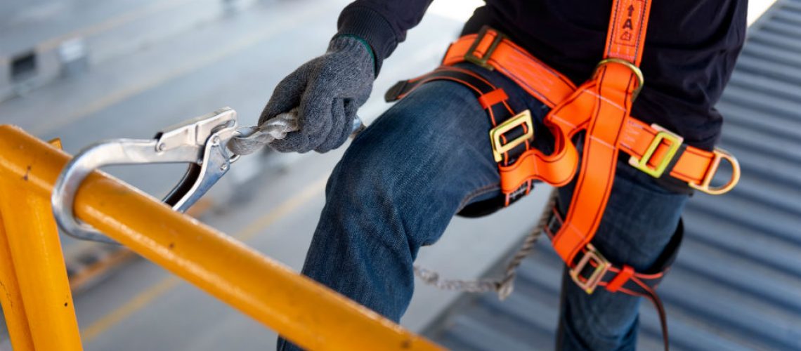 roofer safety harness